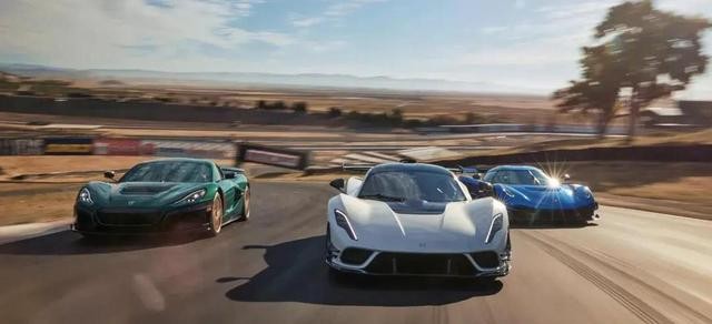 Titans of the Luxury Car World Gather on the Track: Koenigsegg, Rimac, and Hennessey Supercar Kings 